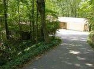 320 Riverview Rd, Athens, GA 30606