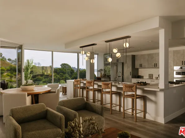 17352 W Sunset Blvd #Penthouse 1, Pacific Palisades, CA 90272