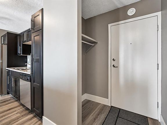 3rd image of 505 S 19th Ave SW #405