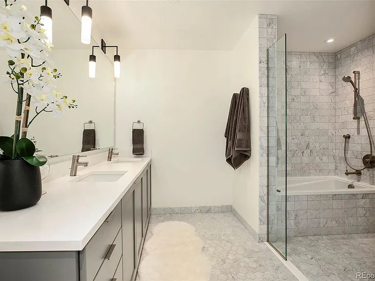 1750 Wewatta St #602 — Photo 22