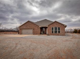 10663 N 2000 Rd, Elk City, OK 73644