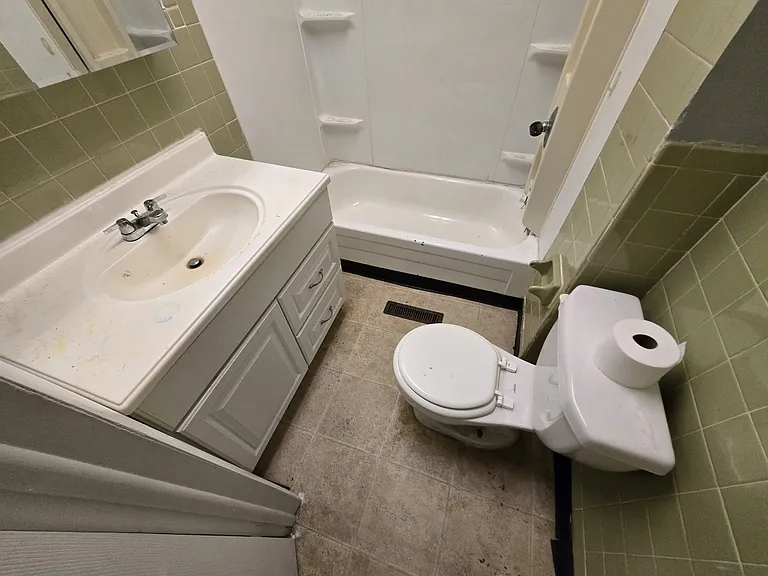 801 W North St #3 — Photo 14