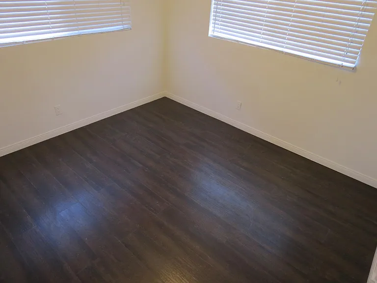 1815 Morrison St — Photo 23