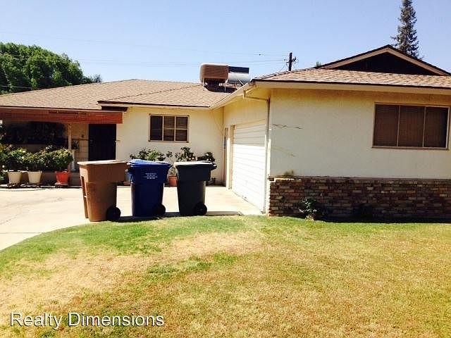 2nd image of 731 Wayne Dr