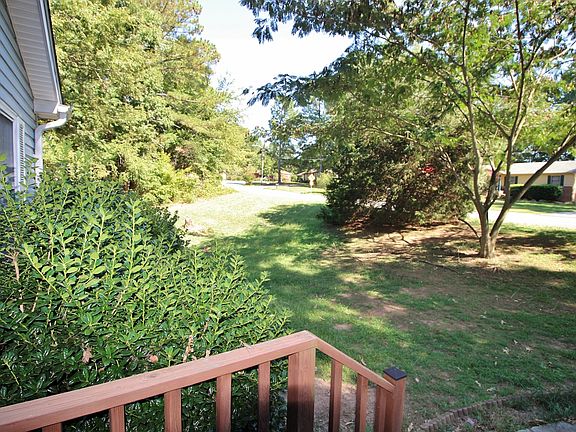 5th image of 1678 Mulberry Cir