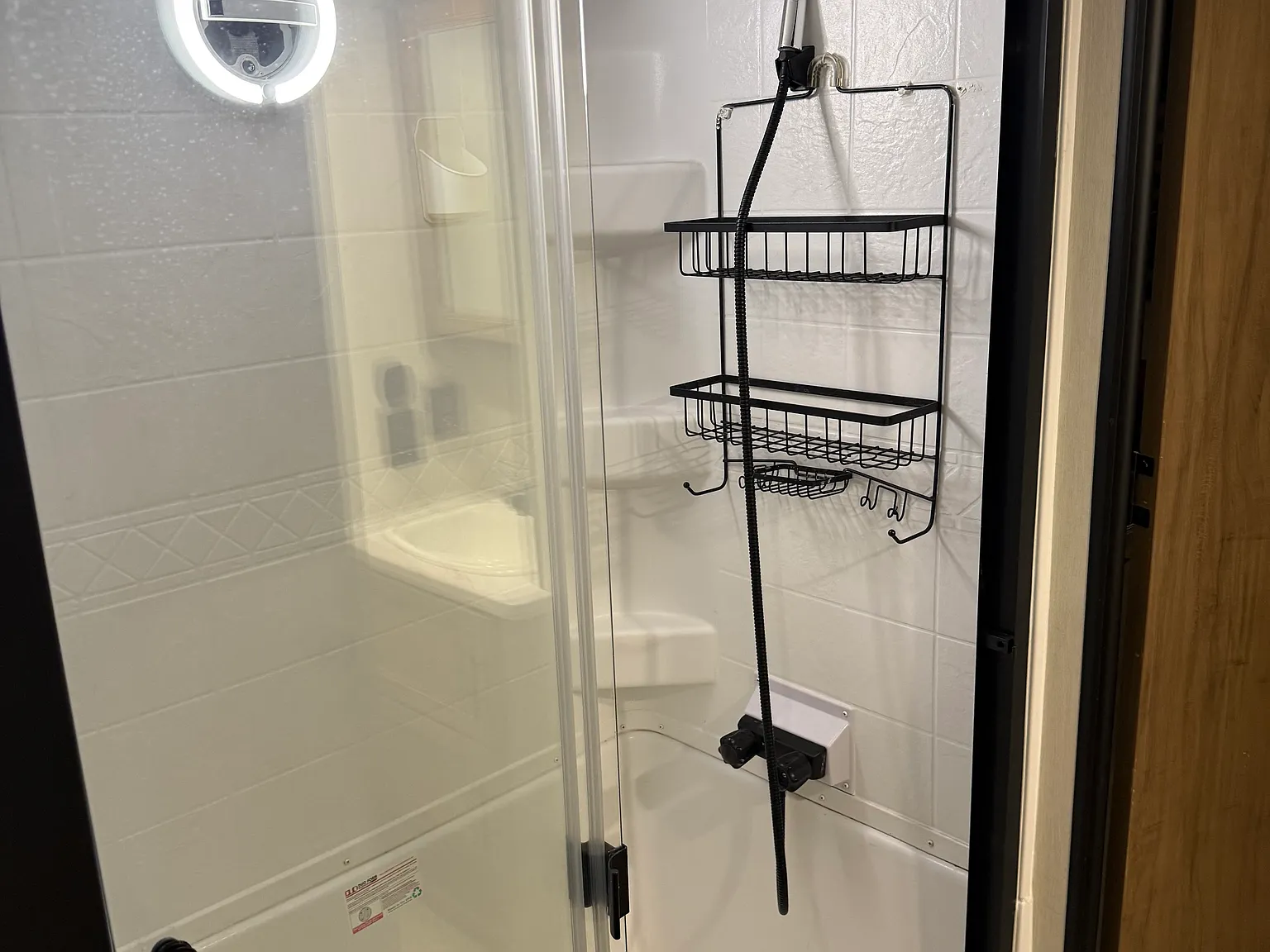 1 bed, 1000 sqft, $1,750 — Photo 3