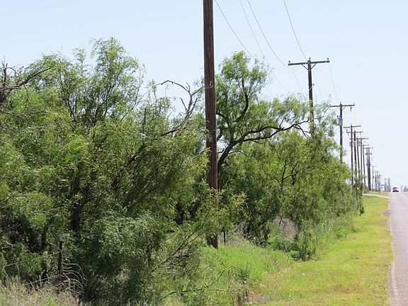 3rd image of 1407 E County Road 130