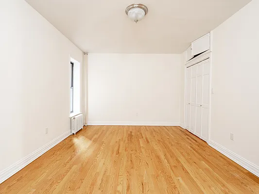 Rented by City Connections Realty | media 28