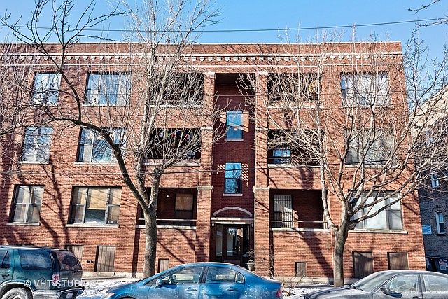 1st image of 4742 N Washtenaw Ave #3