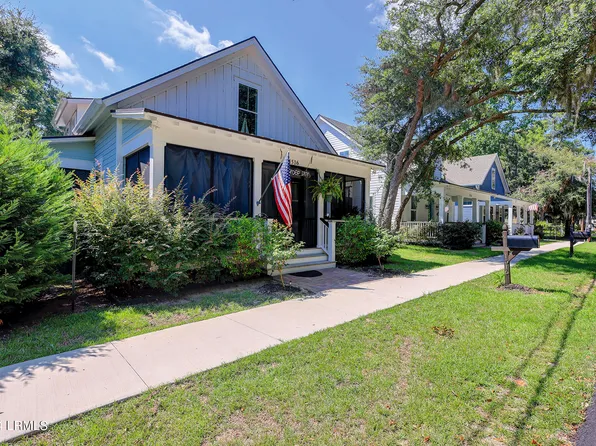 1516 Old Shell Rd, Pt Royal, SC 29935