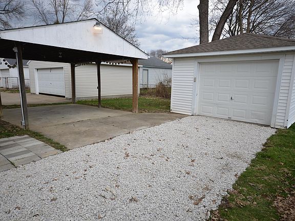 2nd image of 599 Dennison Ave