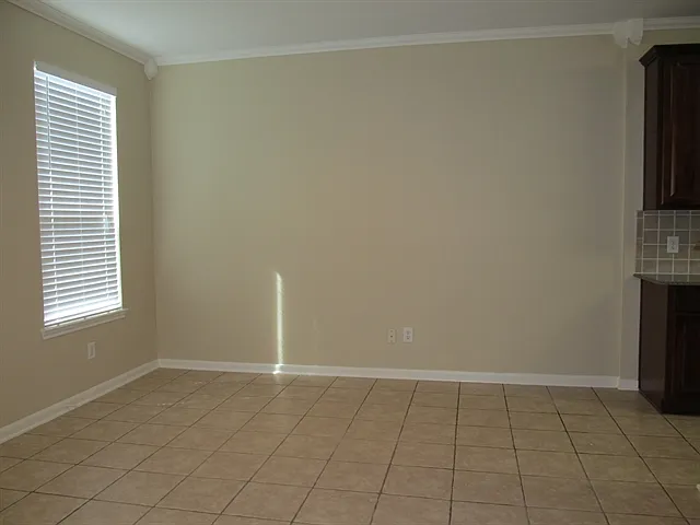 3011 Chesapeake Bend Ln — Photo 5