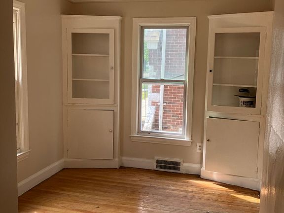5th image of 16827 Greenview Ave