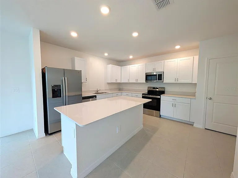 10619 Sage Canyon Dr — Photo 5