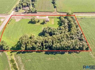 48694 266th St, Valley Springs, SD 57068