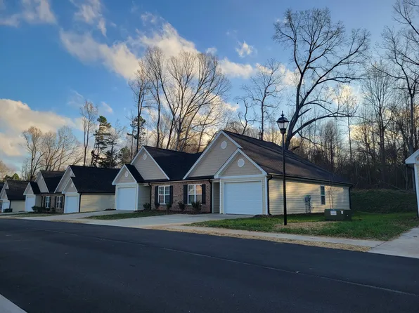 1197 Zoo City Ln, Asheboro, NC 27205