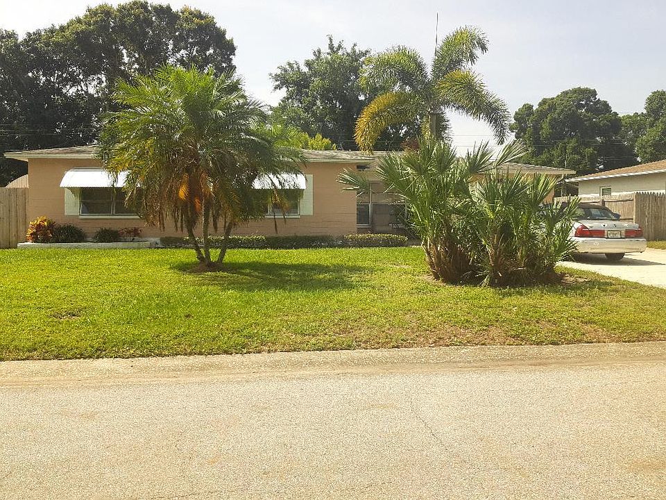 1st image of 3630 Yardley Ave N