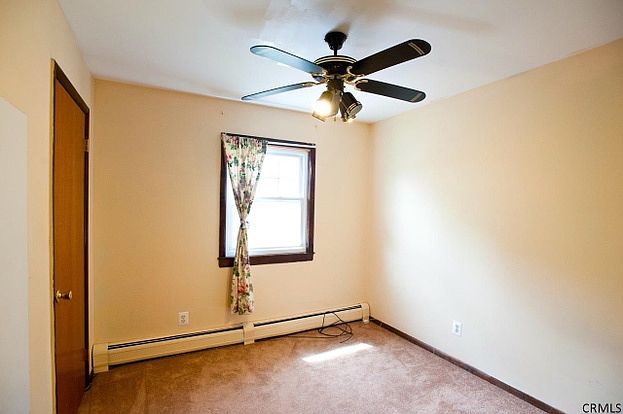 1st image of 115 Hillcrest Ave