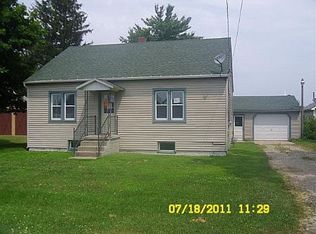1839 Walnut St, Dorr, MI 49323