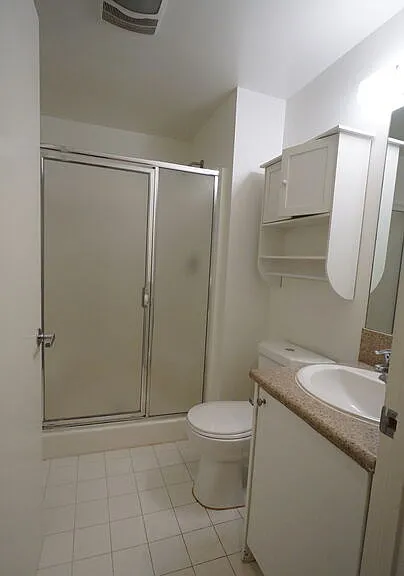 922 W 23rd St #101 — Photo 11