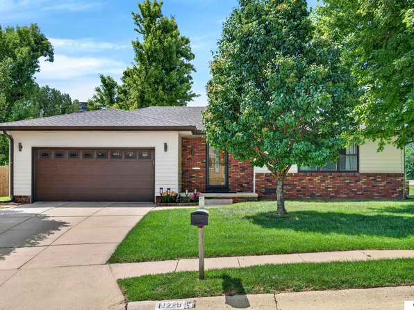 12229 Patrick Ave, Omaha, NE 68164