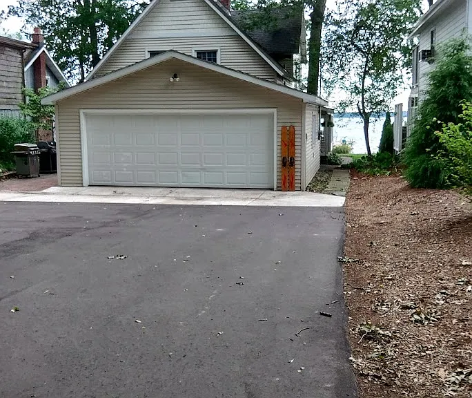 1106 N Willow Beach Rd — Photo 13
