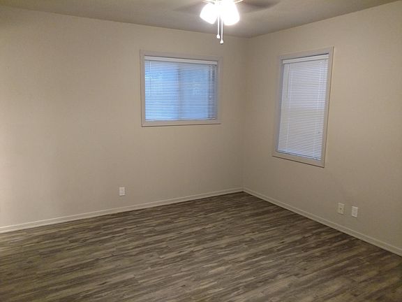 3rd image of 2322 Sauvelle Dr
