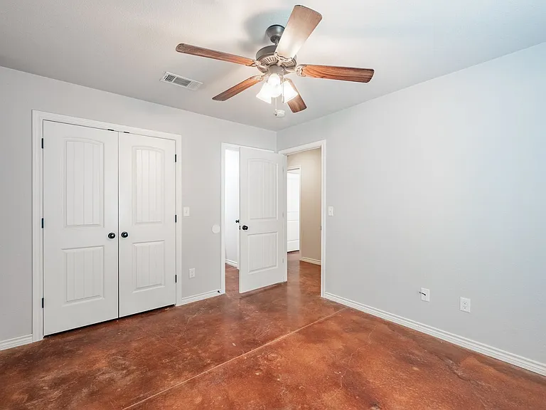 2 Windy Meadow Ln #A — Photo 10
