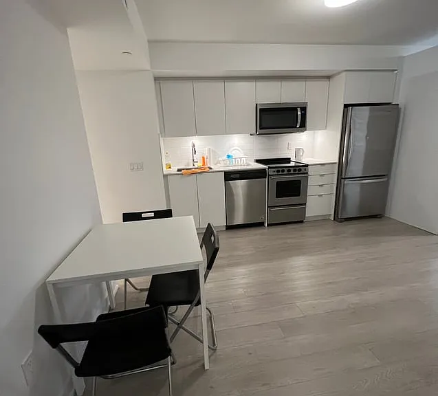 44 Lillian St #1502A — Photo 4