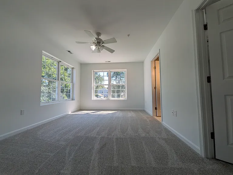 310 Del Rhodes Ave #A — Photo 13
