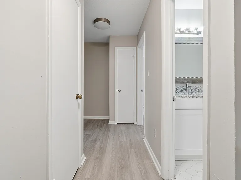 125 Tower Dr #1 — Photo 19