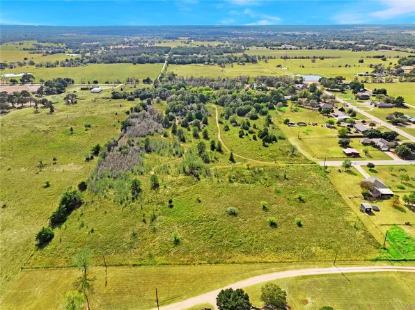 11668 Coleman St, Bryan, TX 77808
