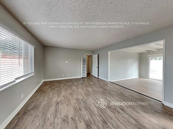 4th image of 852 N Parkside Dr