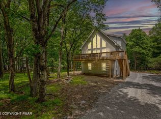 91 Caedman Dr, Albrightsville, PA 18210