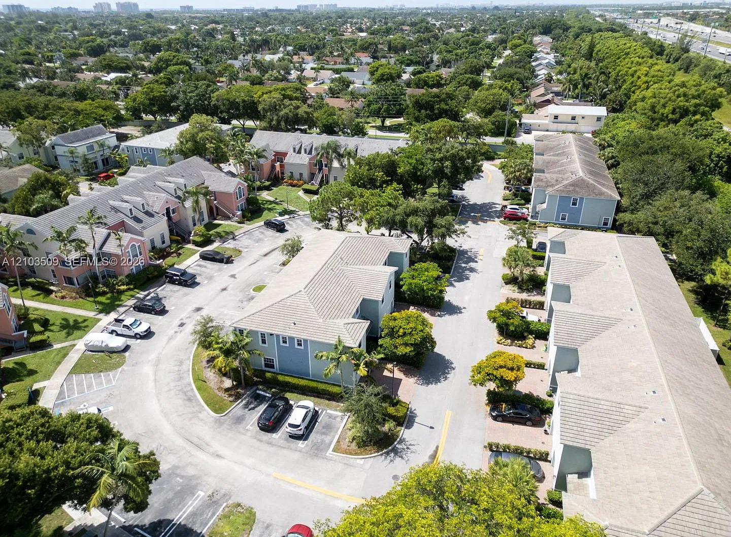 Bahia Delray Townhomes Co — Photo 4