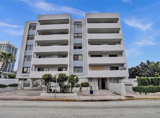 6725 Harding Ave APT 203, Miami Beach, FL 33141