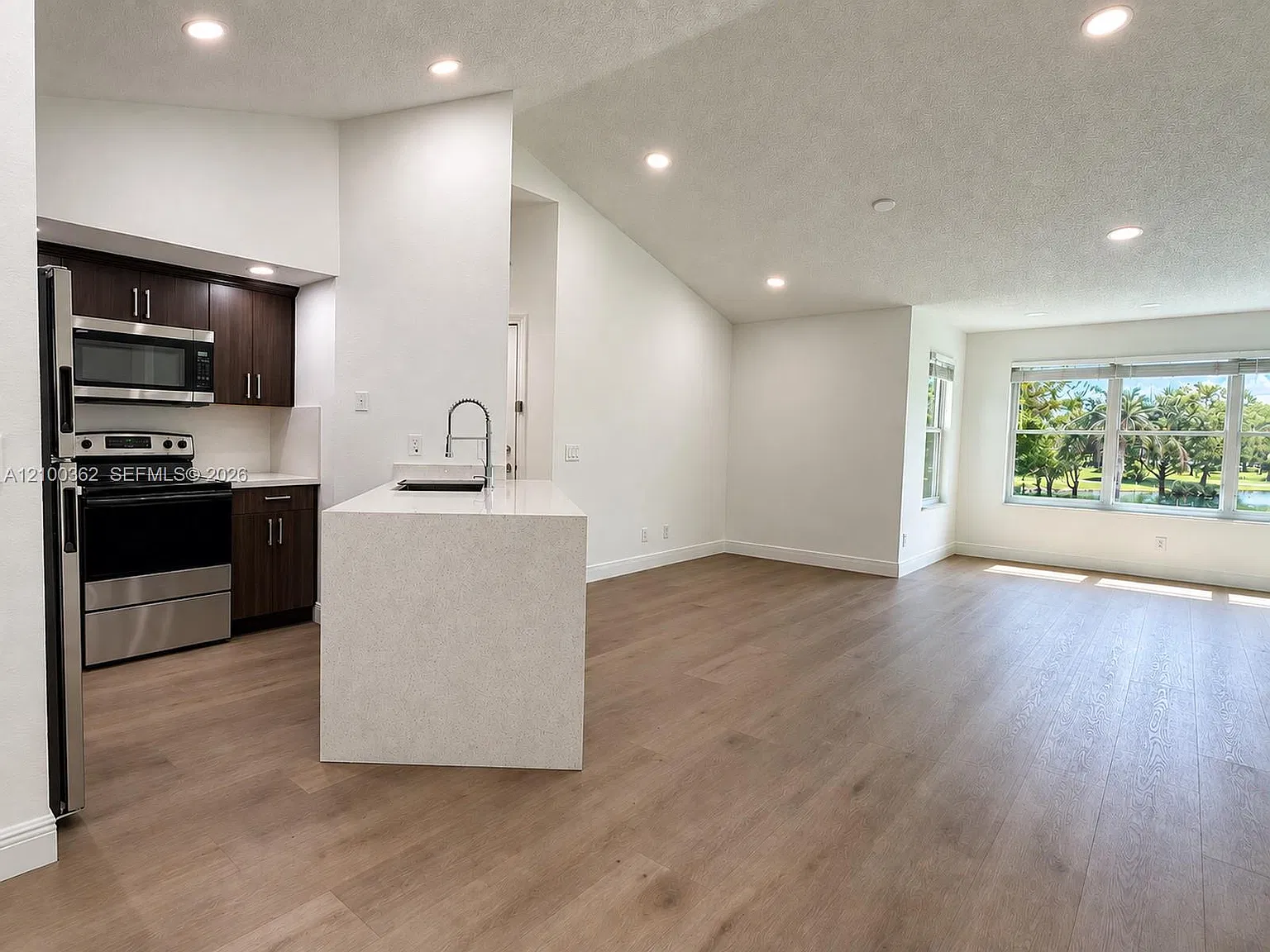 Isles At Lago Mar Condo — Photo 2