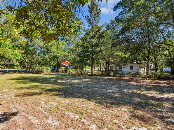 Shrewsbury Way, Shalimar, FL 32579