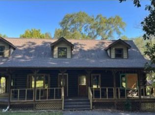 24 Alexander Rd, Grantville, GA 30220