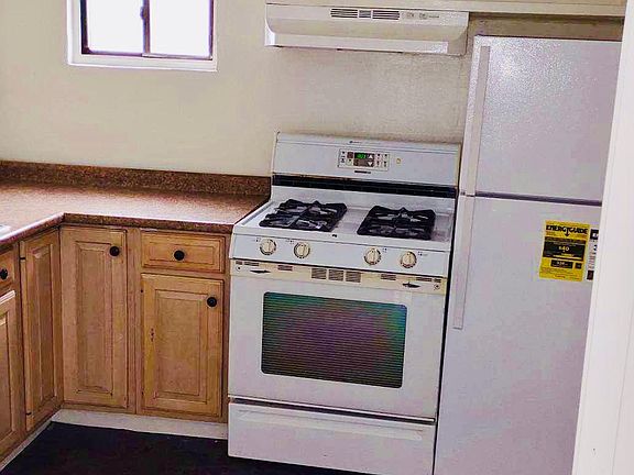 5th image of 2836 Stanton Ave #3S