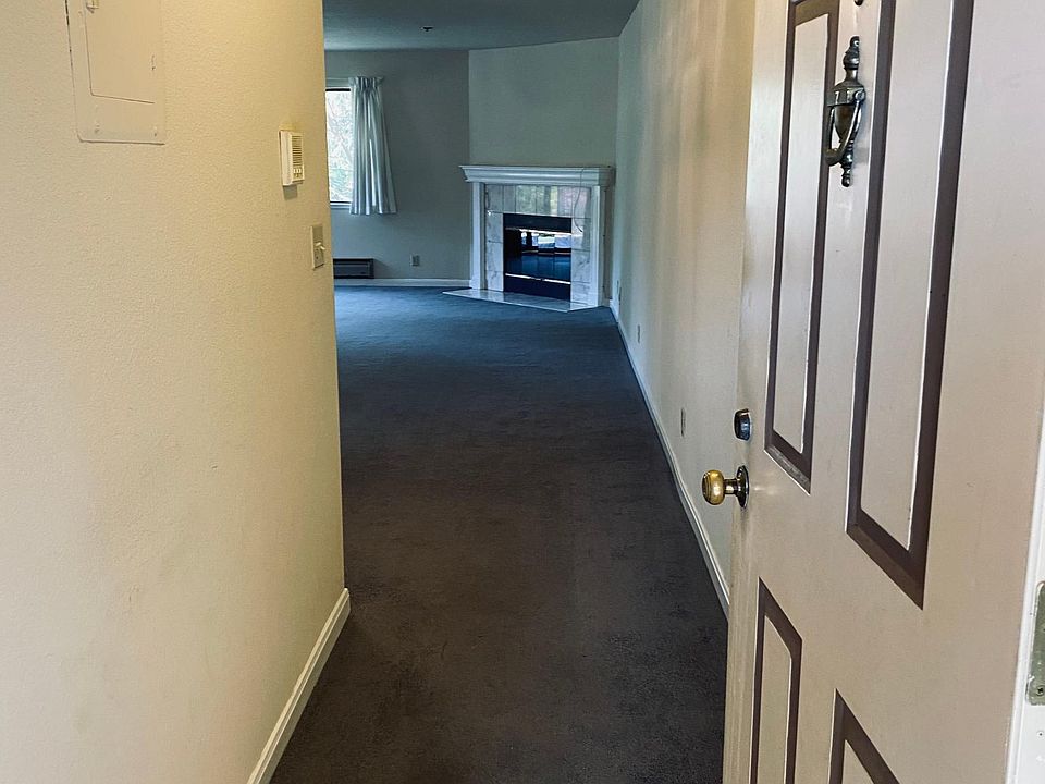 1st image of 1450 Crestwood Dr #7
