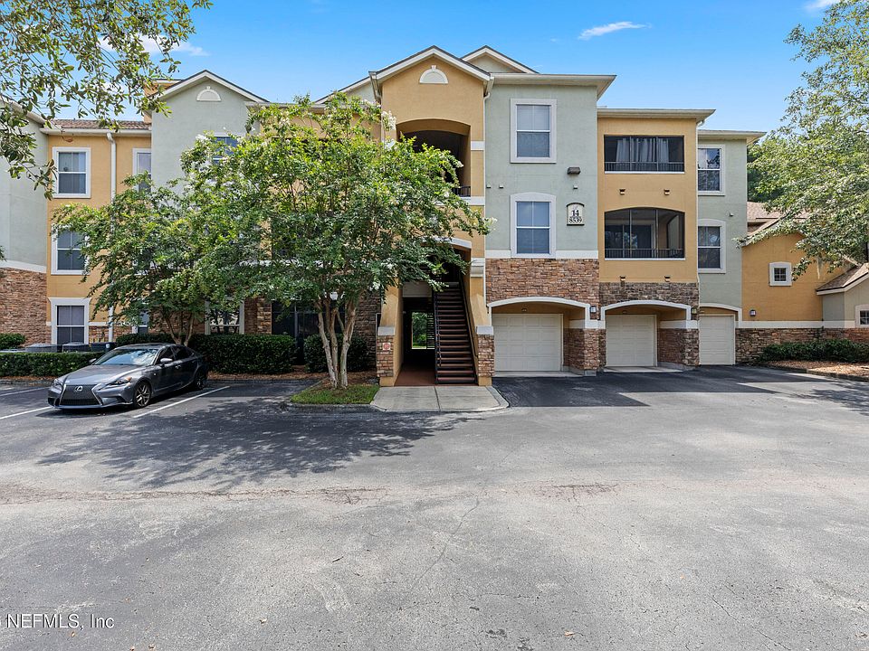 1st image of 8539 GATE Parkway W #1436