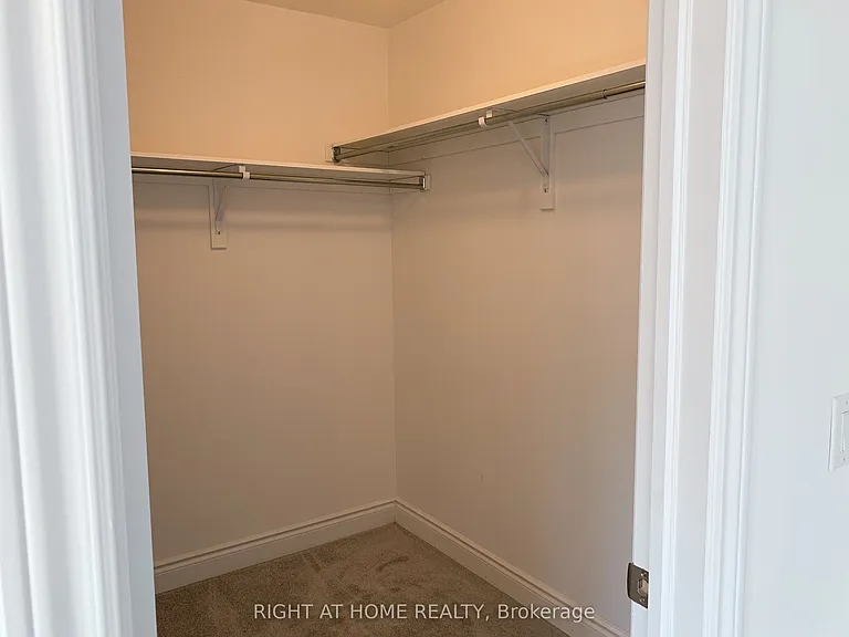 9 Mackenzie St — Photo 30