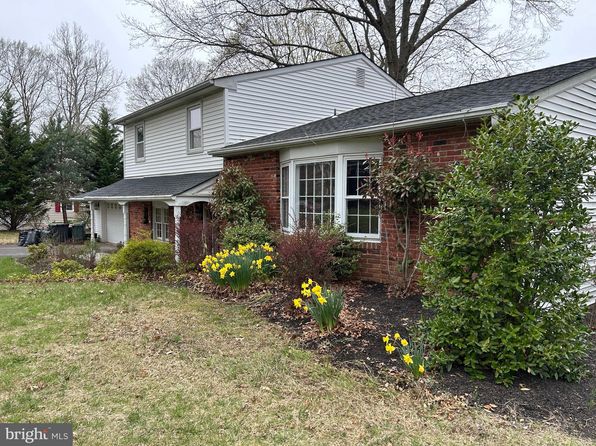 95 Cloverly Dr, Richboro, PA 18954