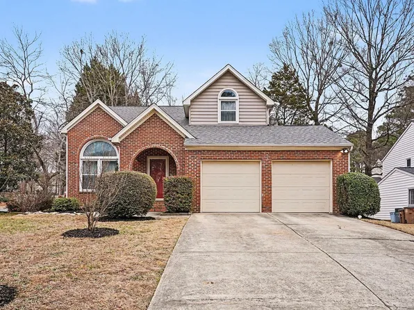 118 Carmel Woods Ct, Wake Forest, NC 27587