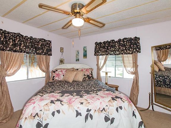 3rd image of 438 Royal Tern Dr