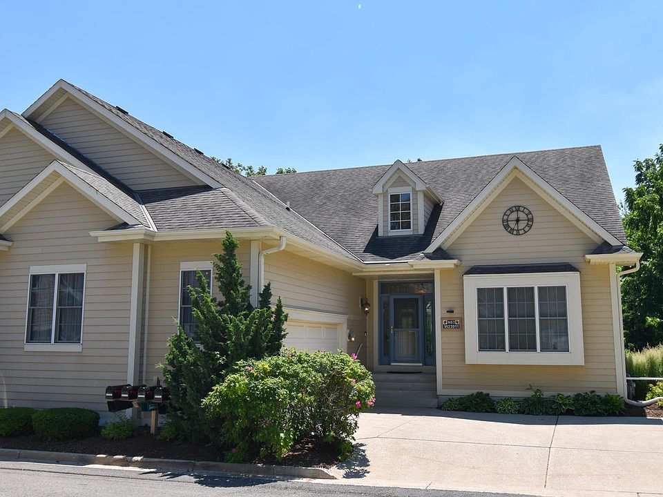 1st image of N63W23911 Terrace Dr