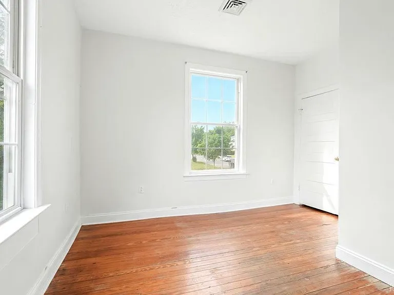 1423 Pierce St — Photo 36