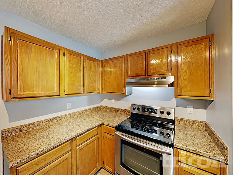 430 Forest Grove Cir — Photo 21