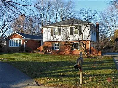 3104 Marquette Ct photo 1